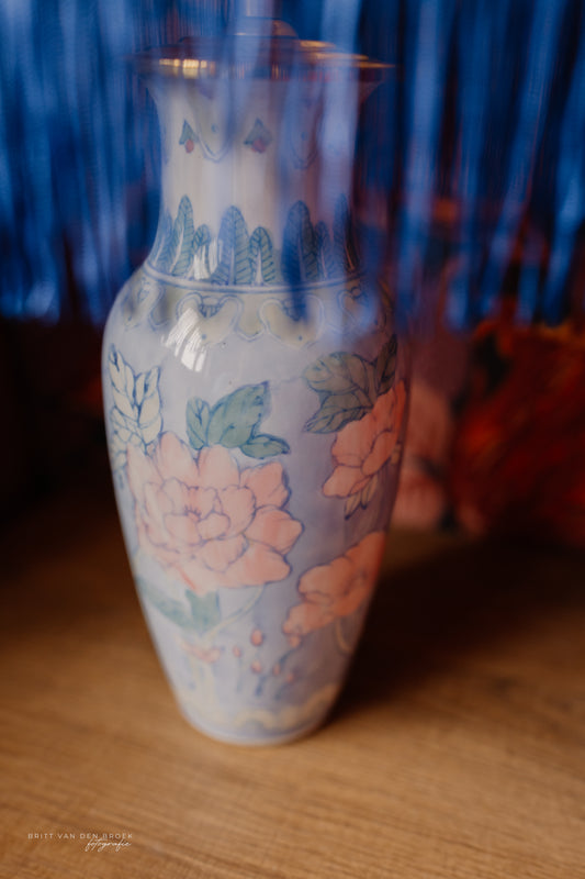 Lampenvoet lichtblauw met roze bloemen