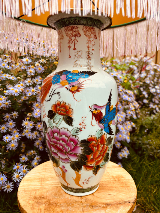 Grote lampenvoet met vogels en bloemen