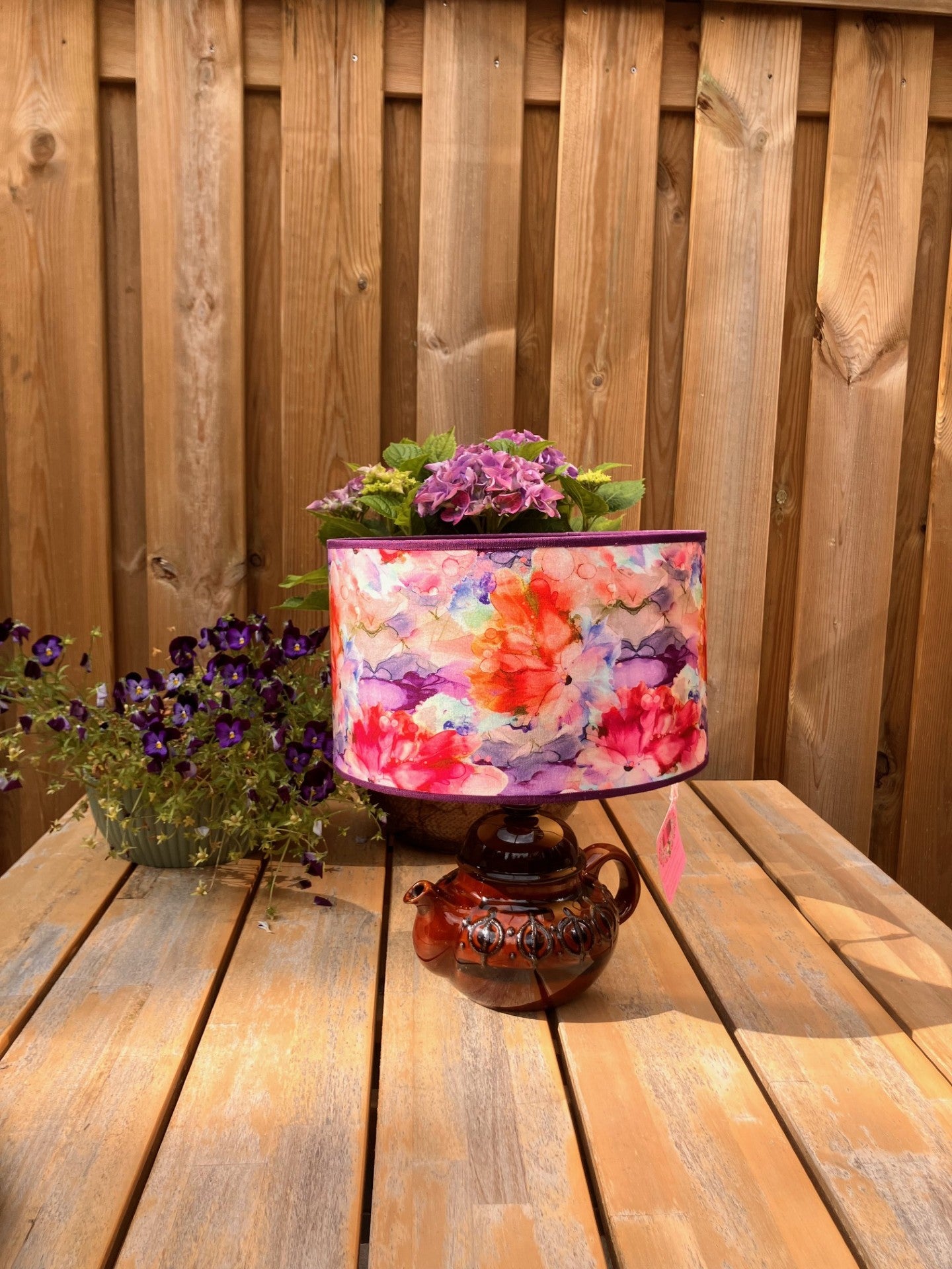 Lampenvoet theepot