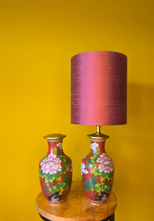 Lampenvoet cloissoné-vaas (links)