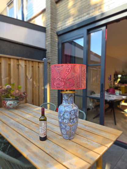 Grote glimmende lampenvoet