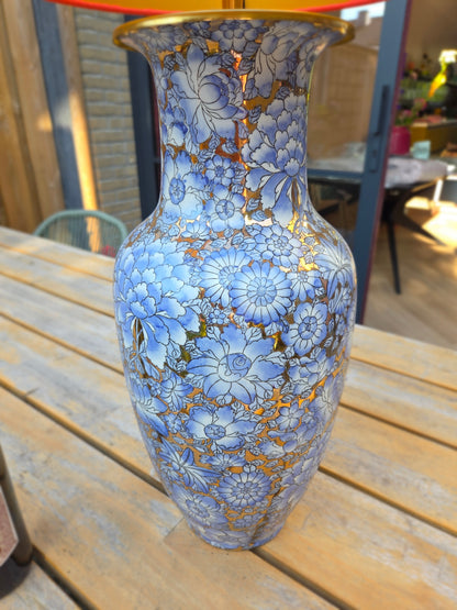 Grote glimmende lampenvoet