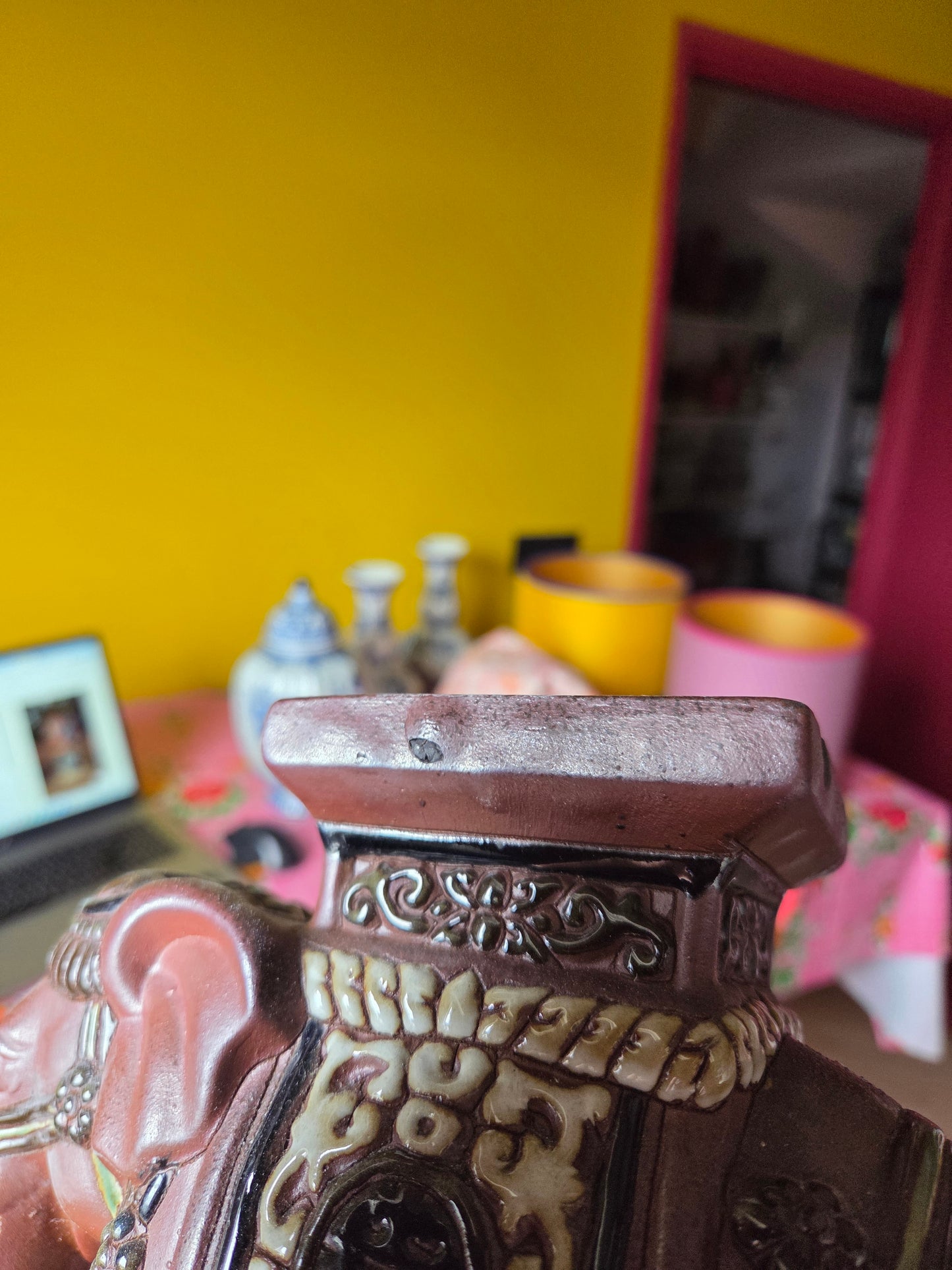 Bruine olifantenlampenvoet