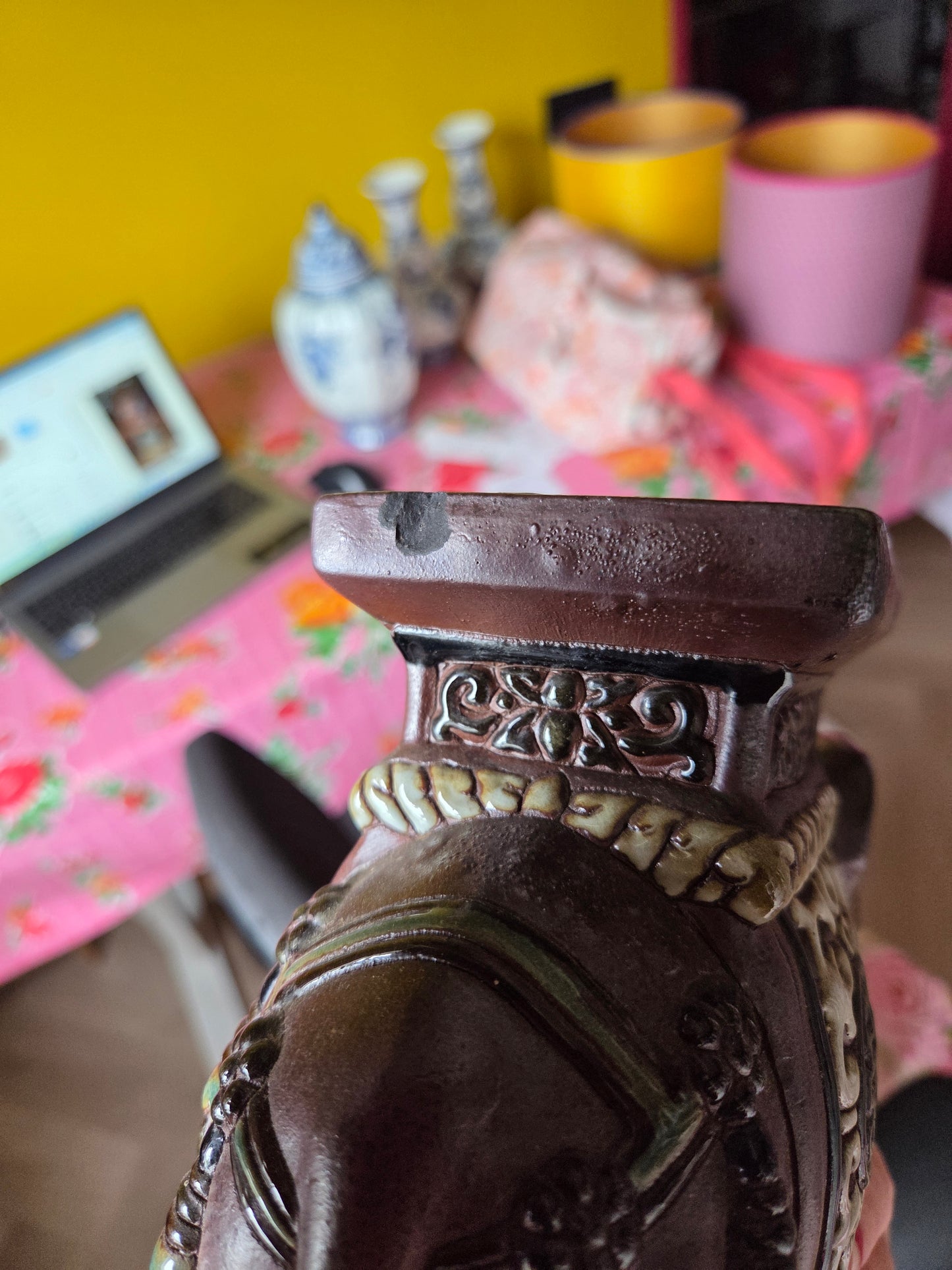 Bruine olifantenlampenvoet