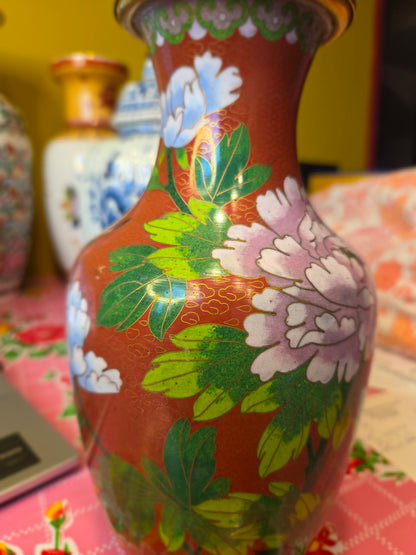 Lampenvoet cloissoné-vaas (links)