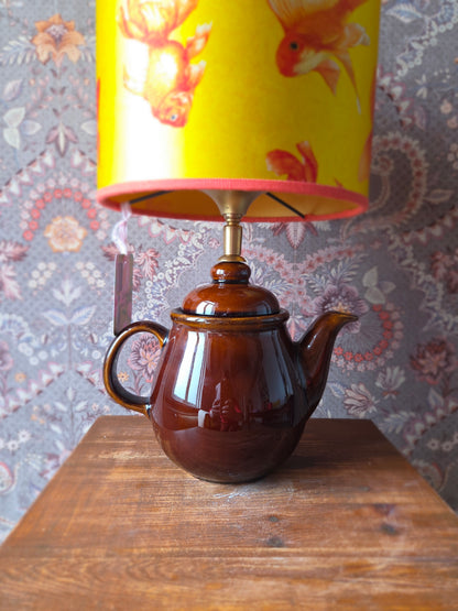 Lampenvoet theepot