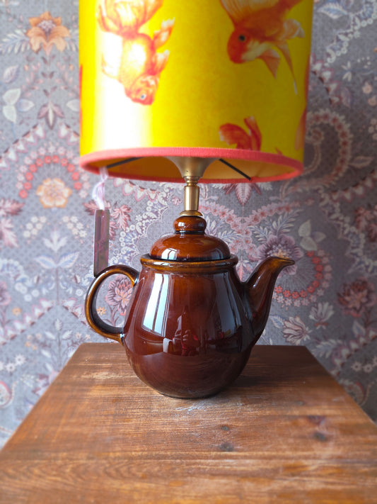 Lampenvoet theepot