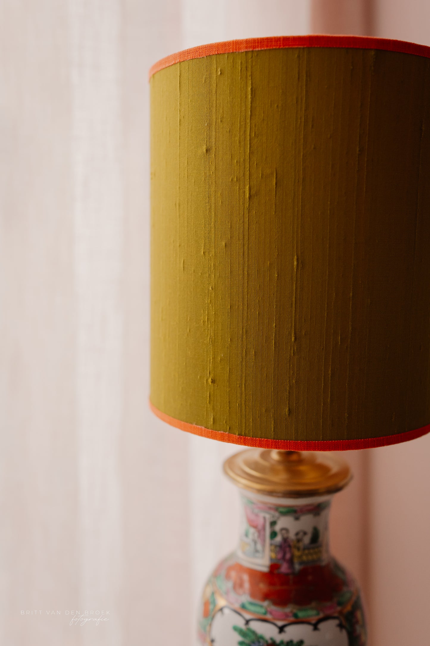 Chinese lampenvoet (de iets bollere)