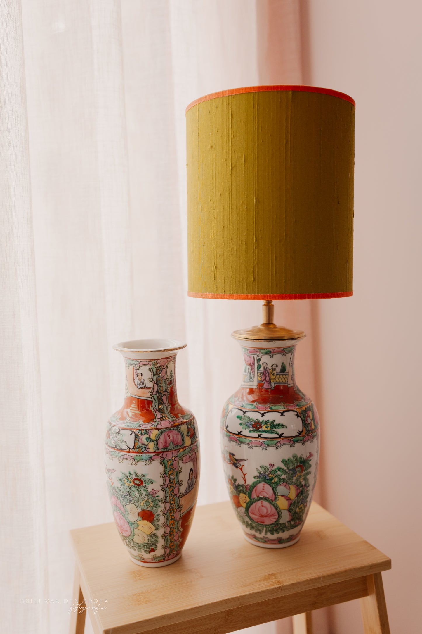Chinese lampenvoet (de iets bollere)