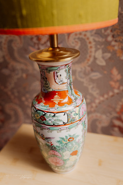 Chinese lampenvoet (de iets smallere)