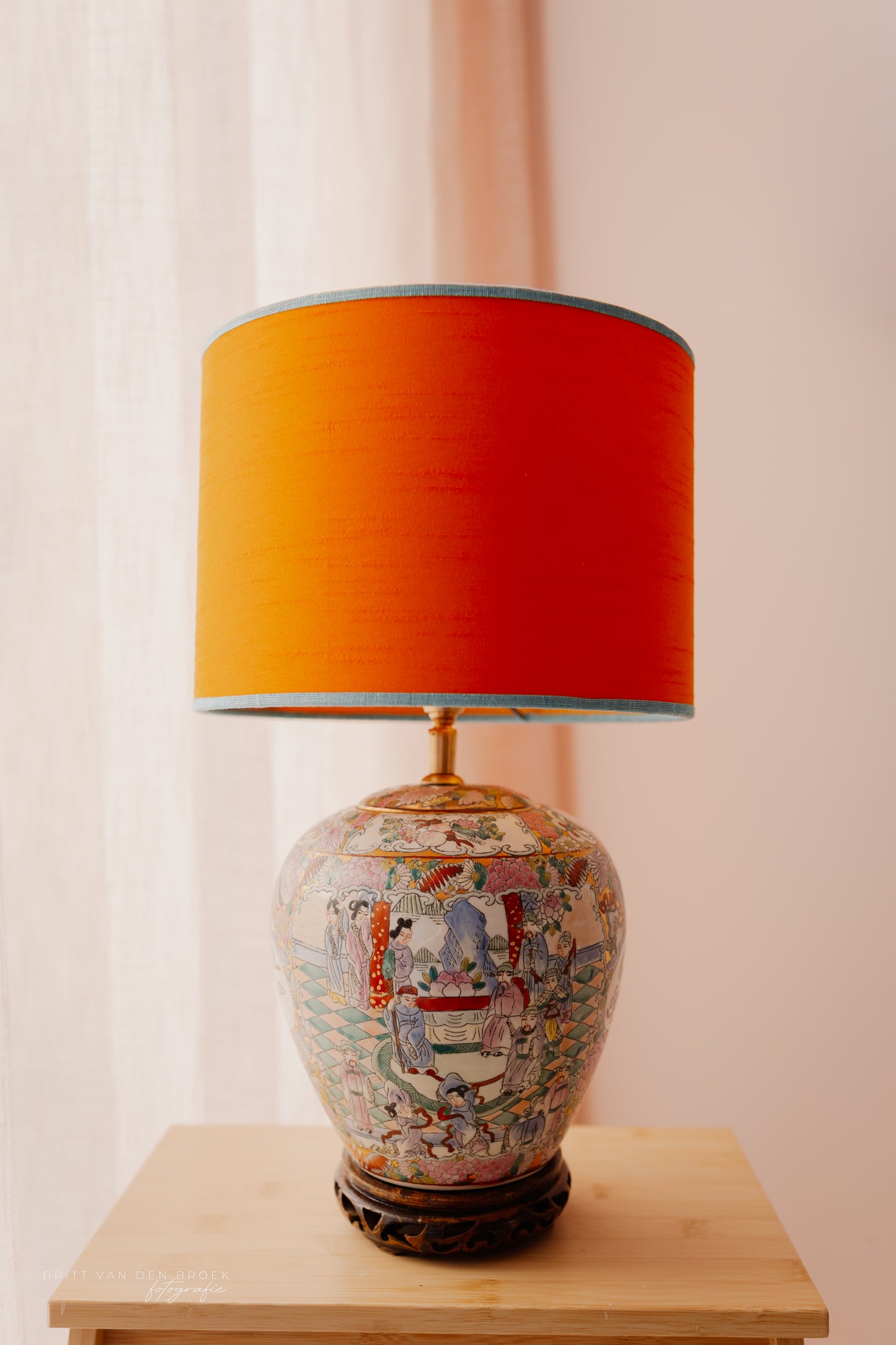 Chinese dekselvaaslampenvoet