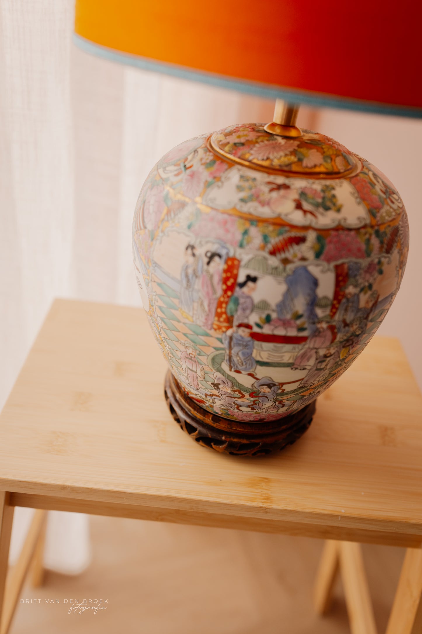 Chinese dekselvaaslampenvoet