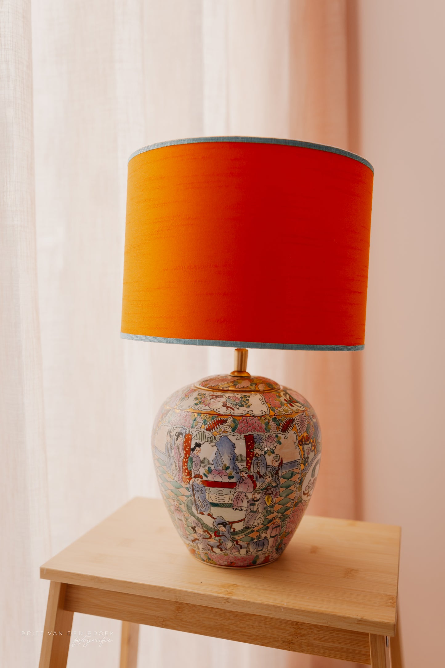 Chinese dekselvaaslampenvoet