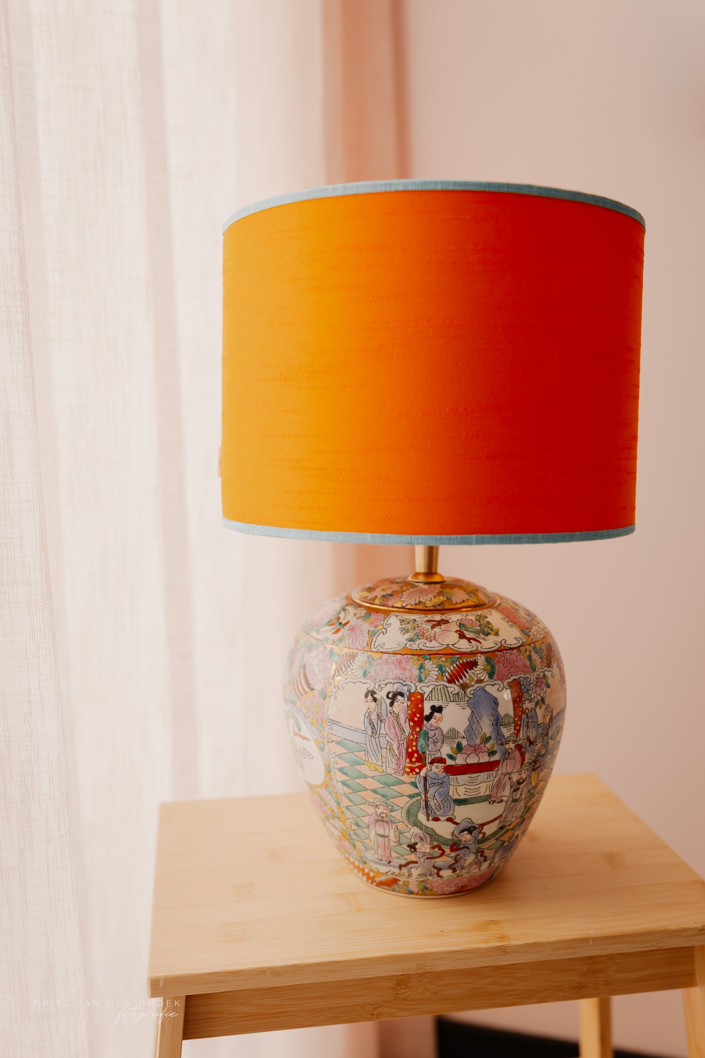 Chinese dekselvaaslampenvoet