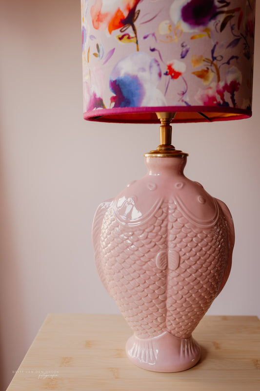 Lichtroze visvaaslampenvoet