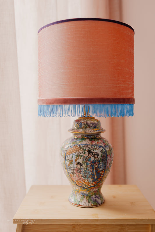 Chinese dekselvaaslampenvoet