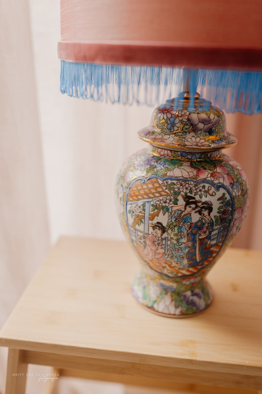 Chinese dekselvaaslampenvoet