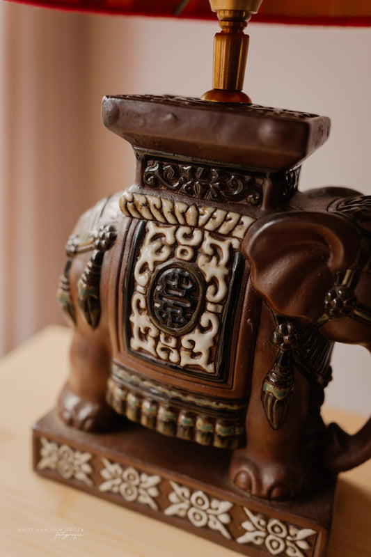 Bruine olifantenlampenvoet