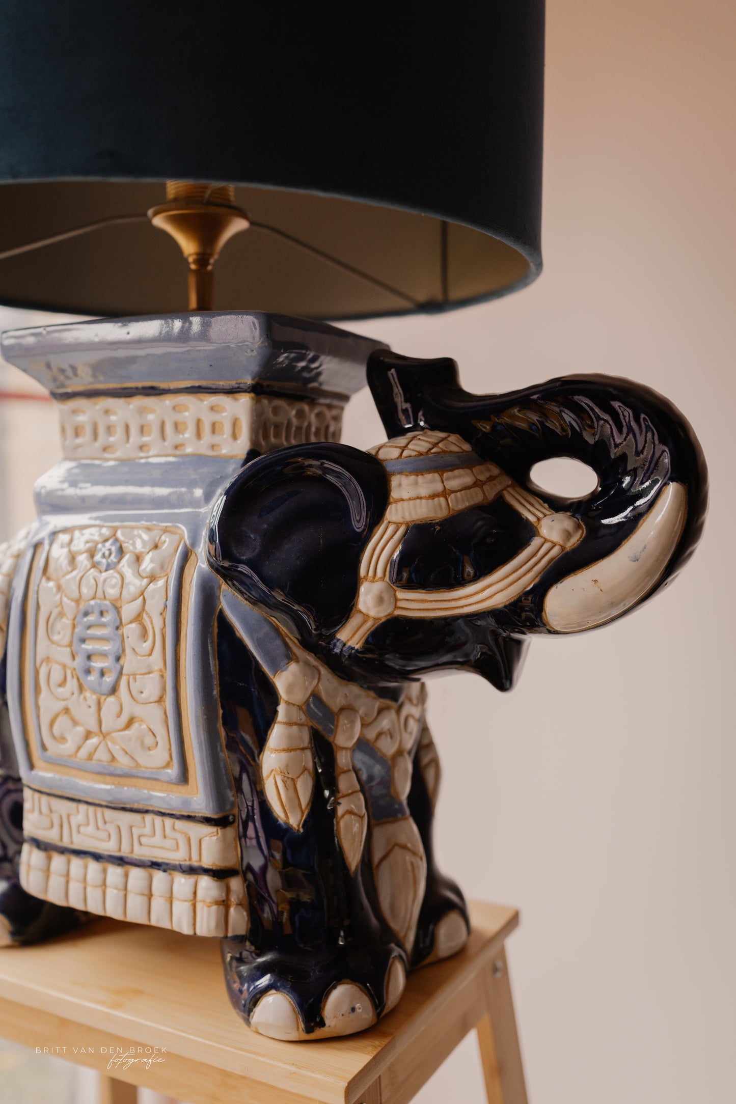 Grote olifantenlampenvoet