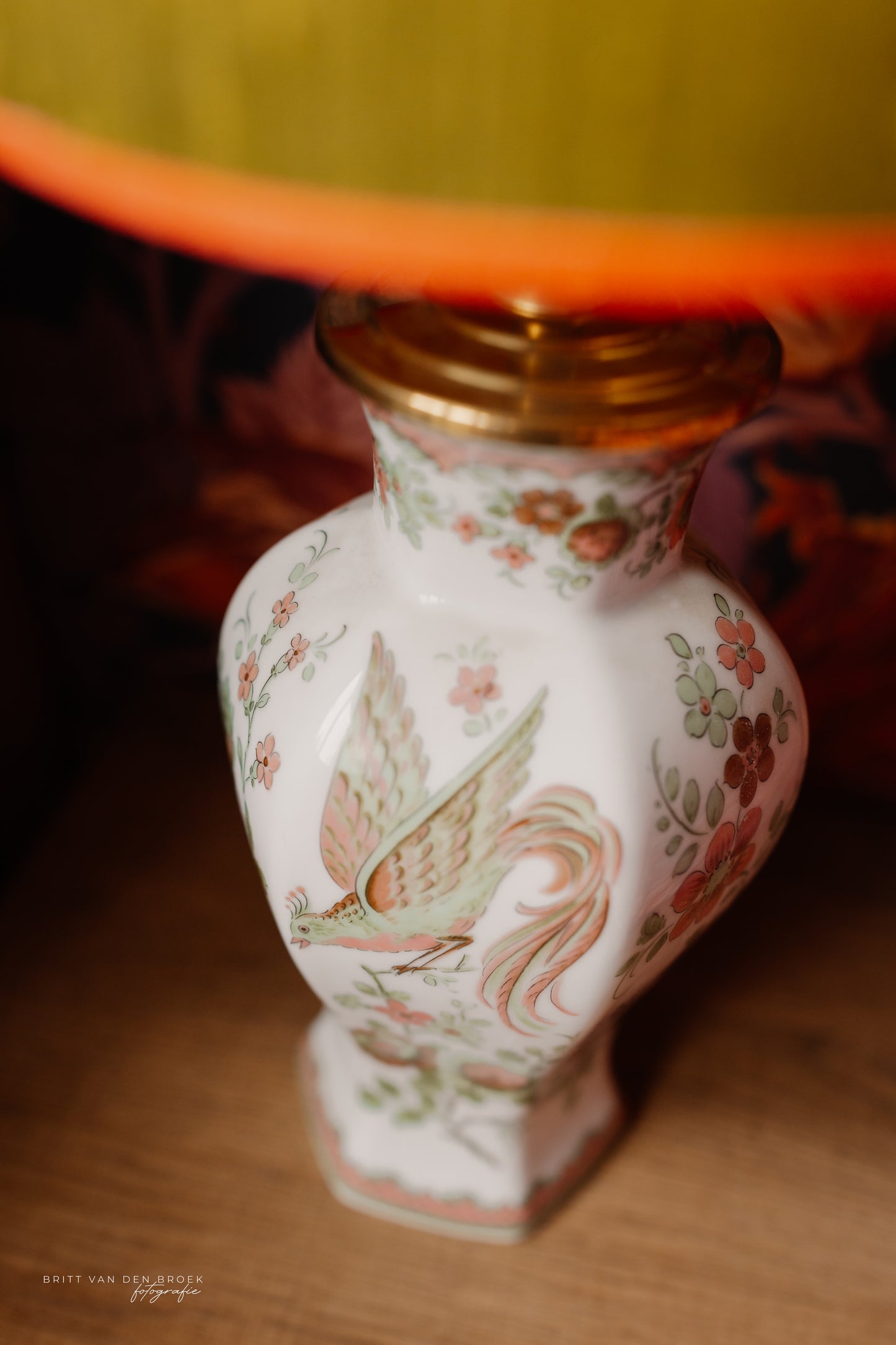 Lampenvoet met vogel