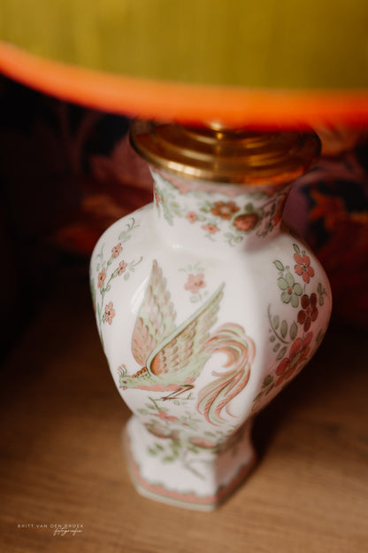 Lampenvoet met vogel