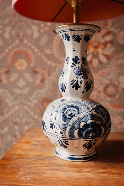 Delftsblauwe lampenvoet (links)