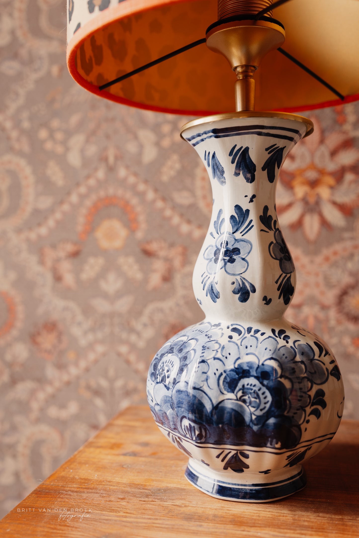 Delftsblauwe lampenvoet (links)
