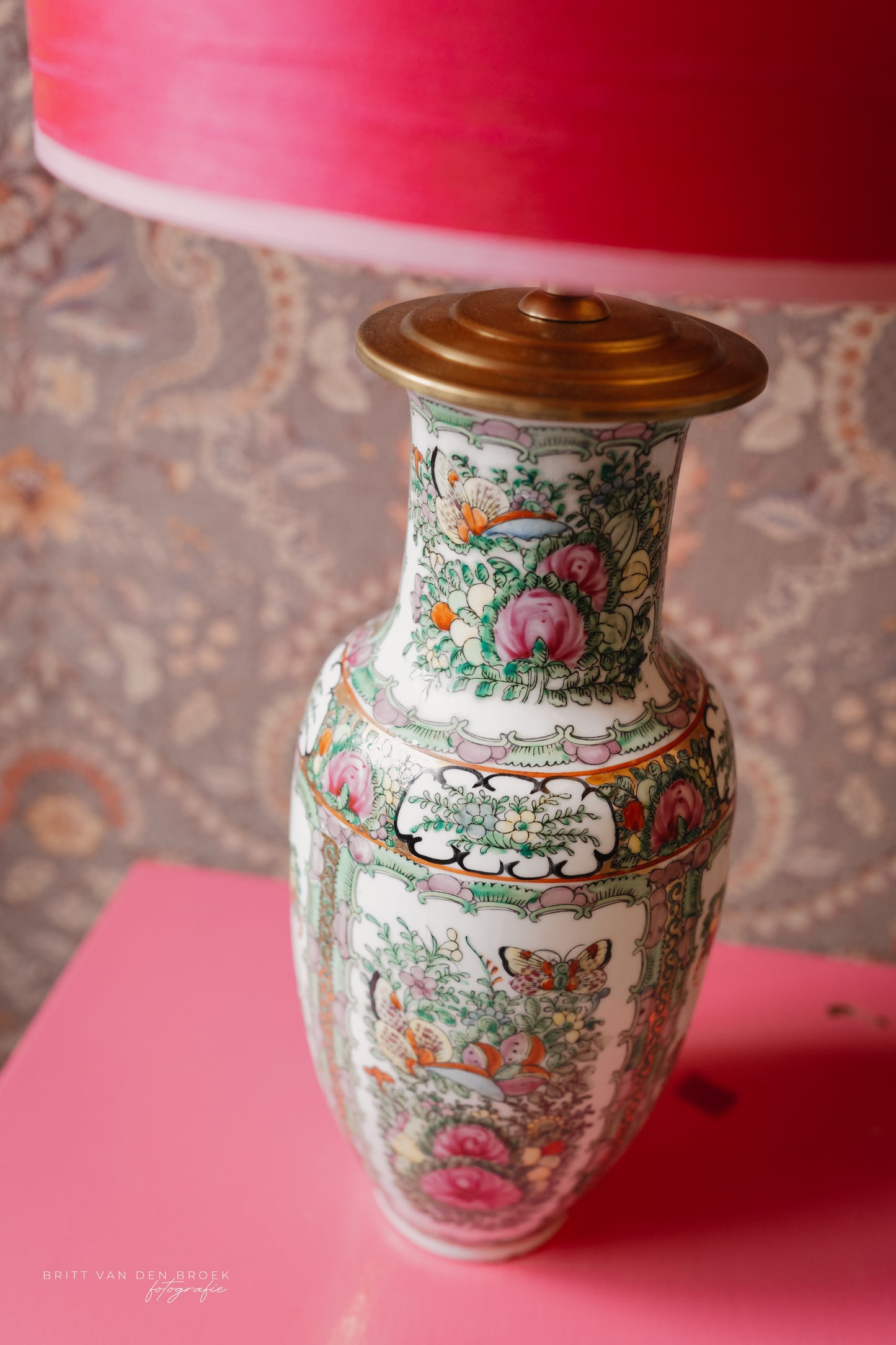 Chinese lampenvoet (rechts)