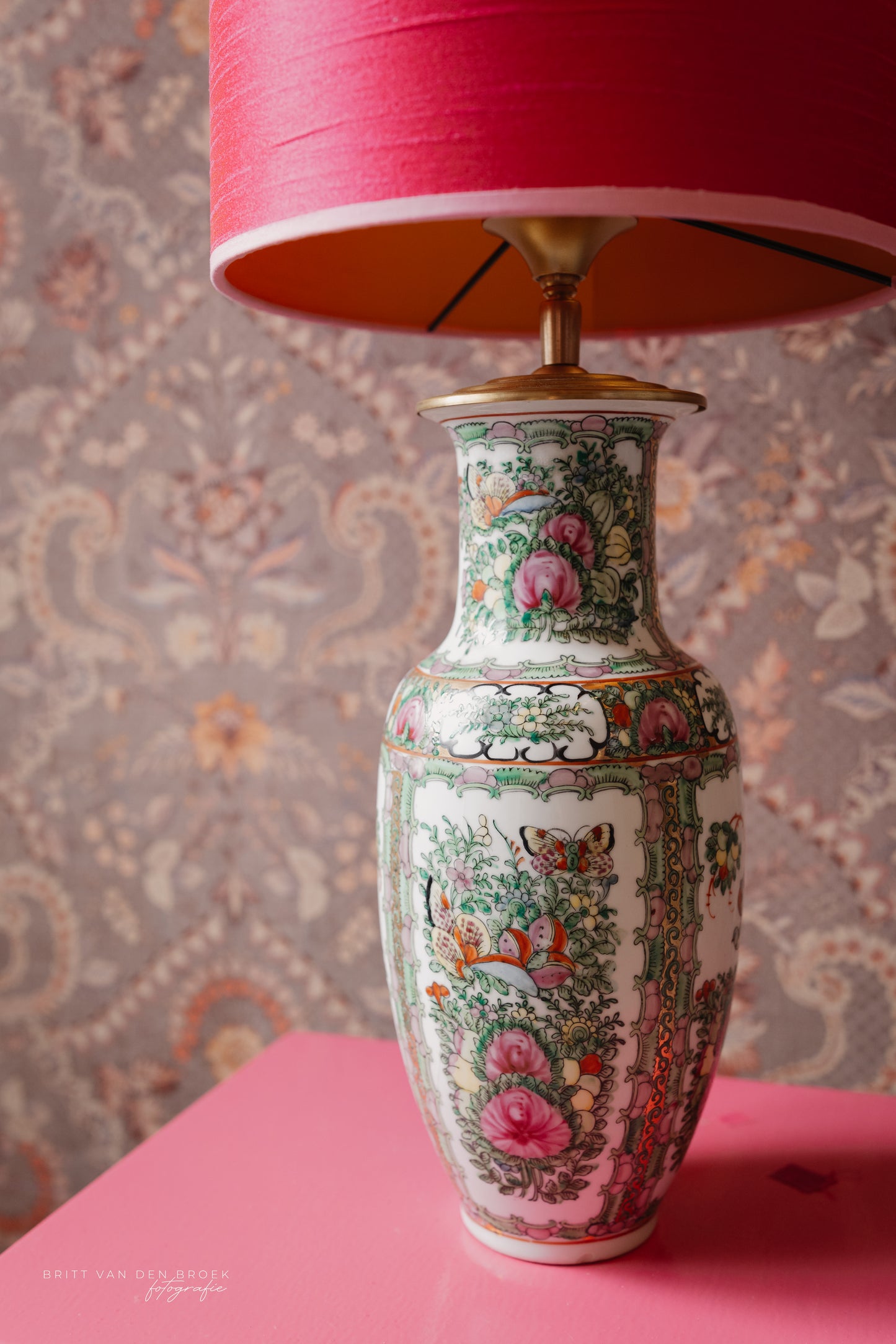 Chinese lampenvoet (rechts)