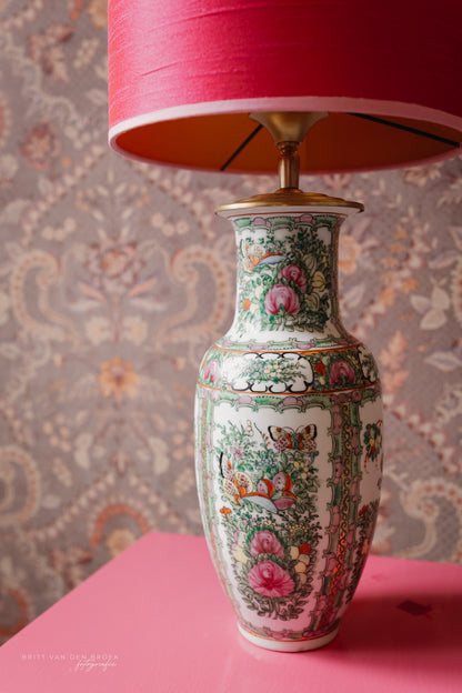 Chinese lampenvoet (rechts)