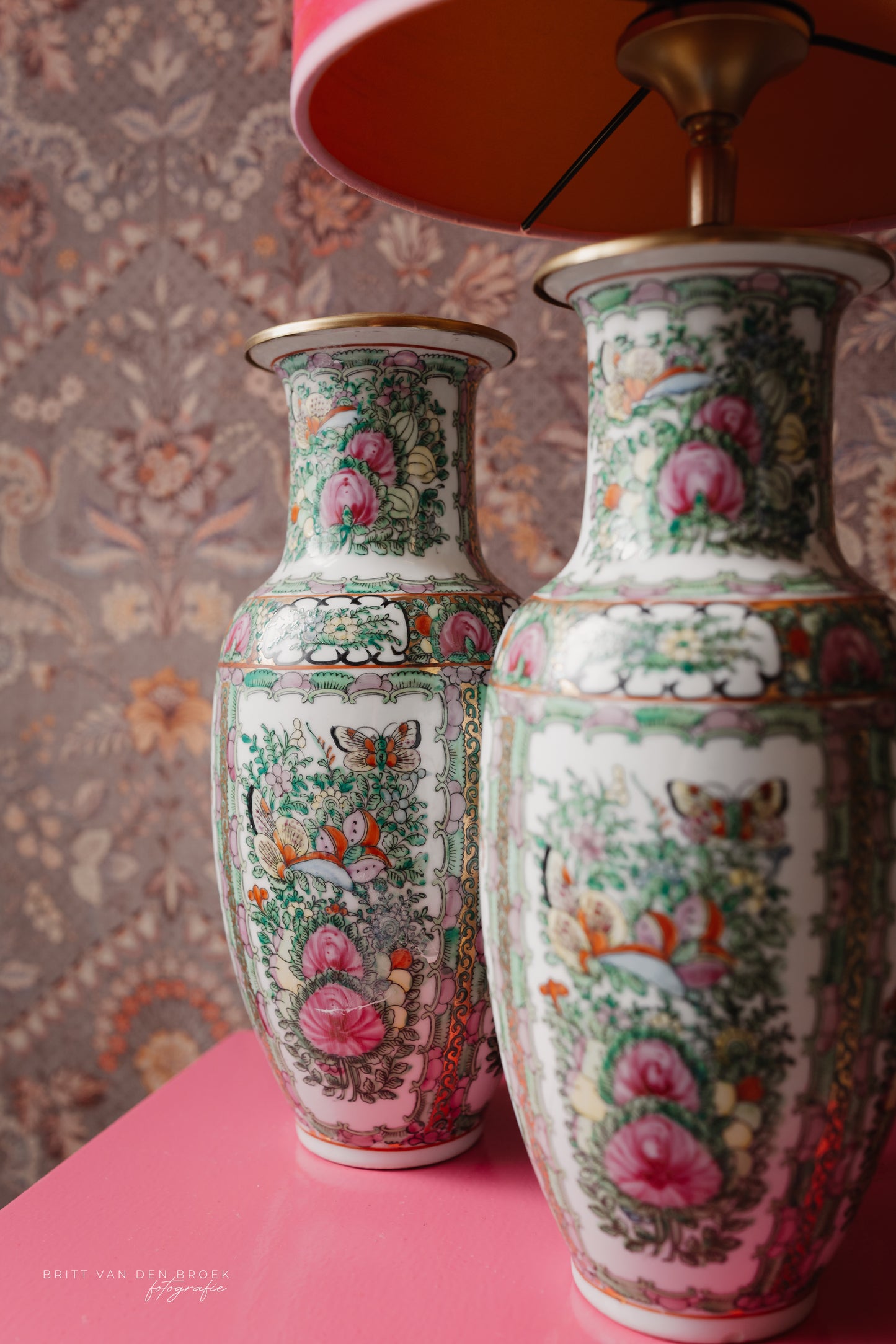 Chinese lampenvoet (rechts)