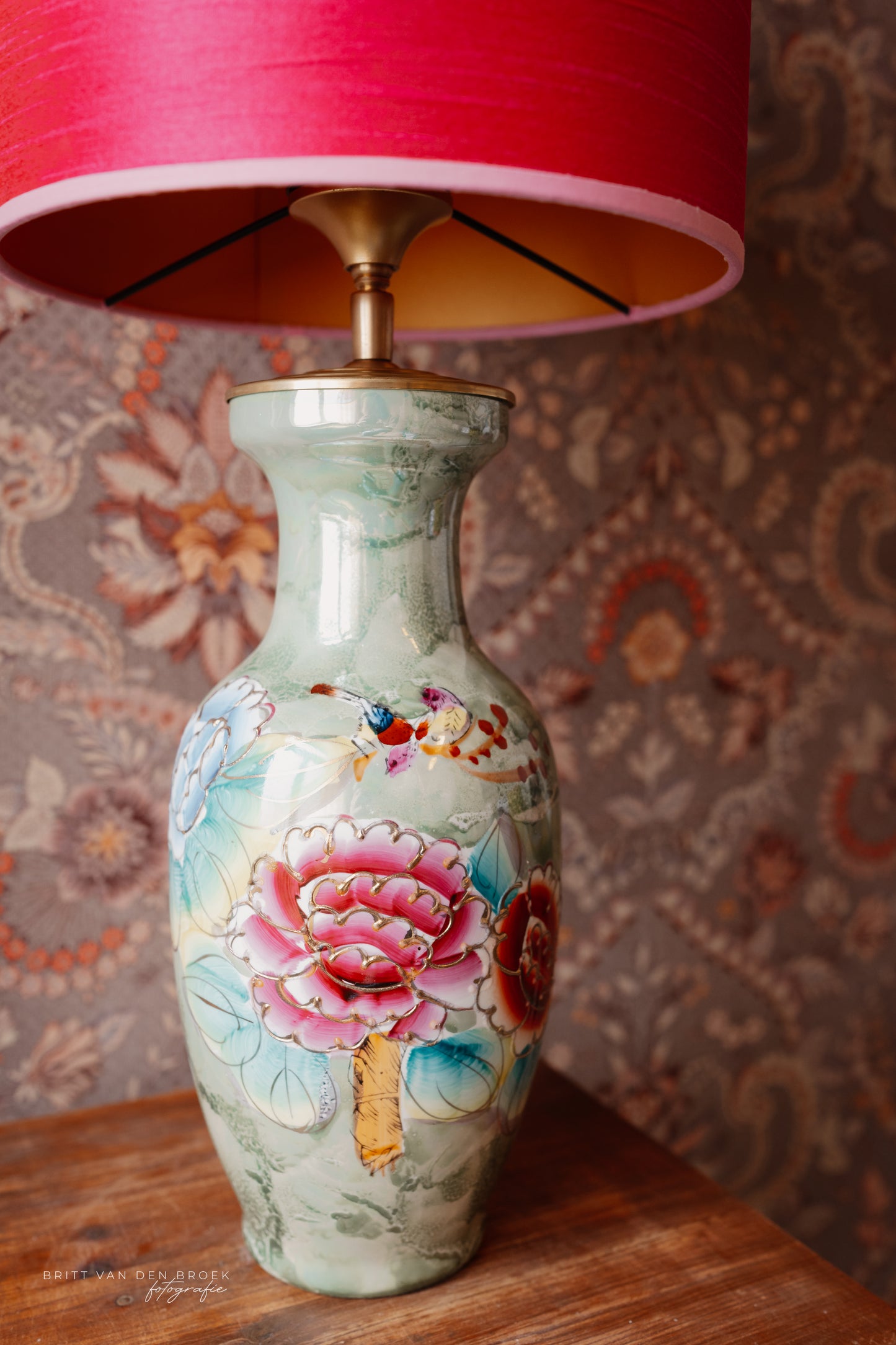 Grote lampenvoet met bloemen en vogels