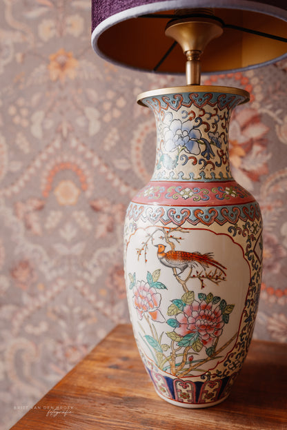 Lichtgele of beige Chineze lampenvoet