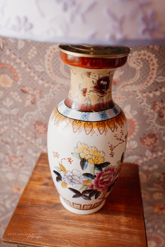 Grote lampenvoet met bloemen en vogels