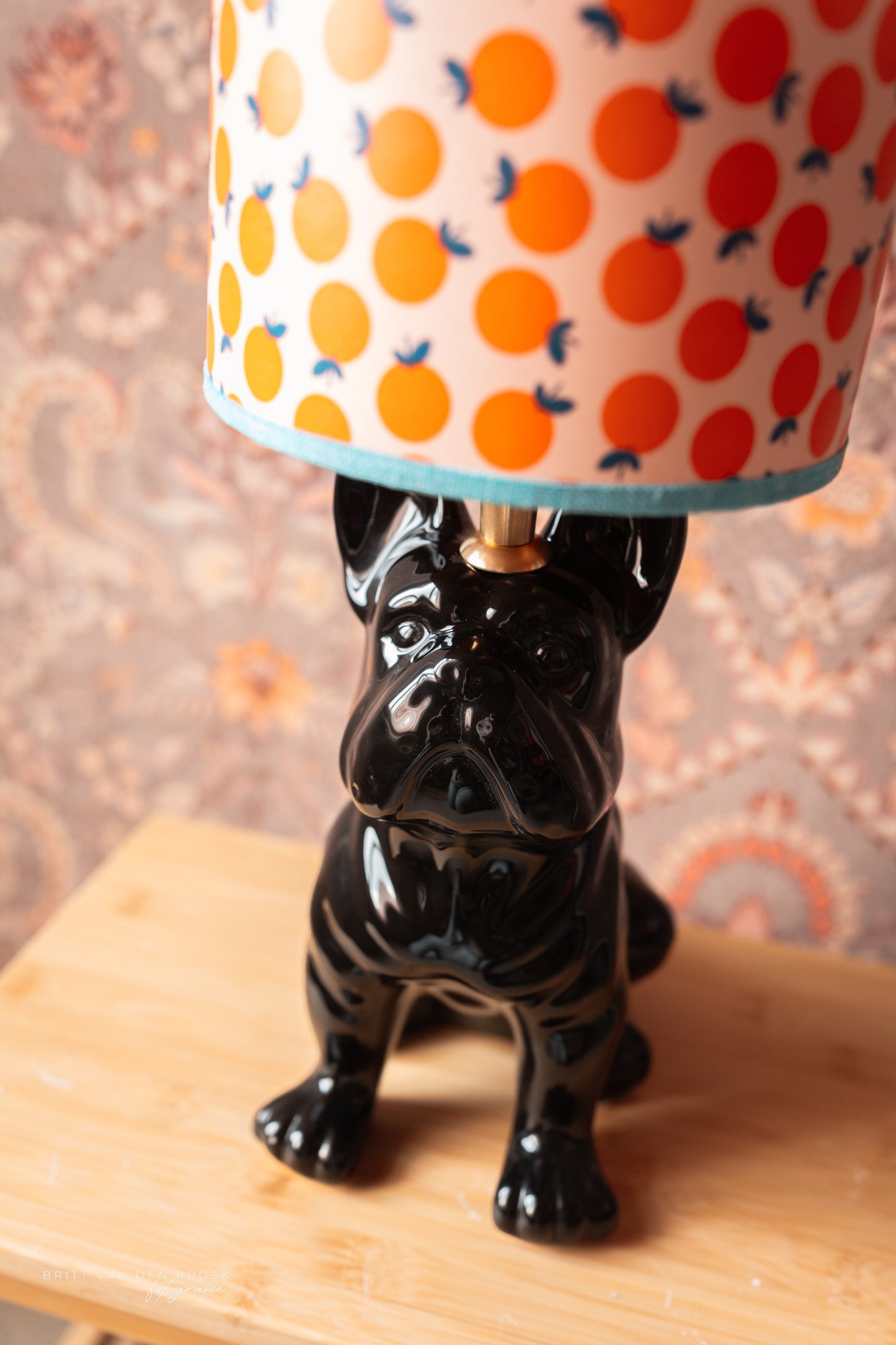 Lampenvoet hond zwart