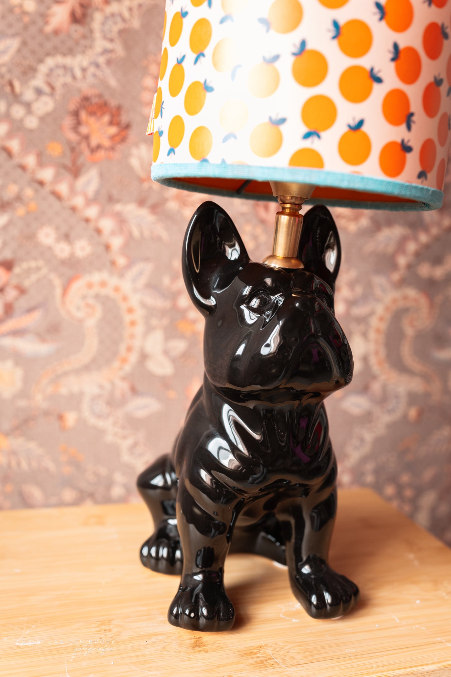 Lampenvoet hond zwart