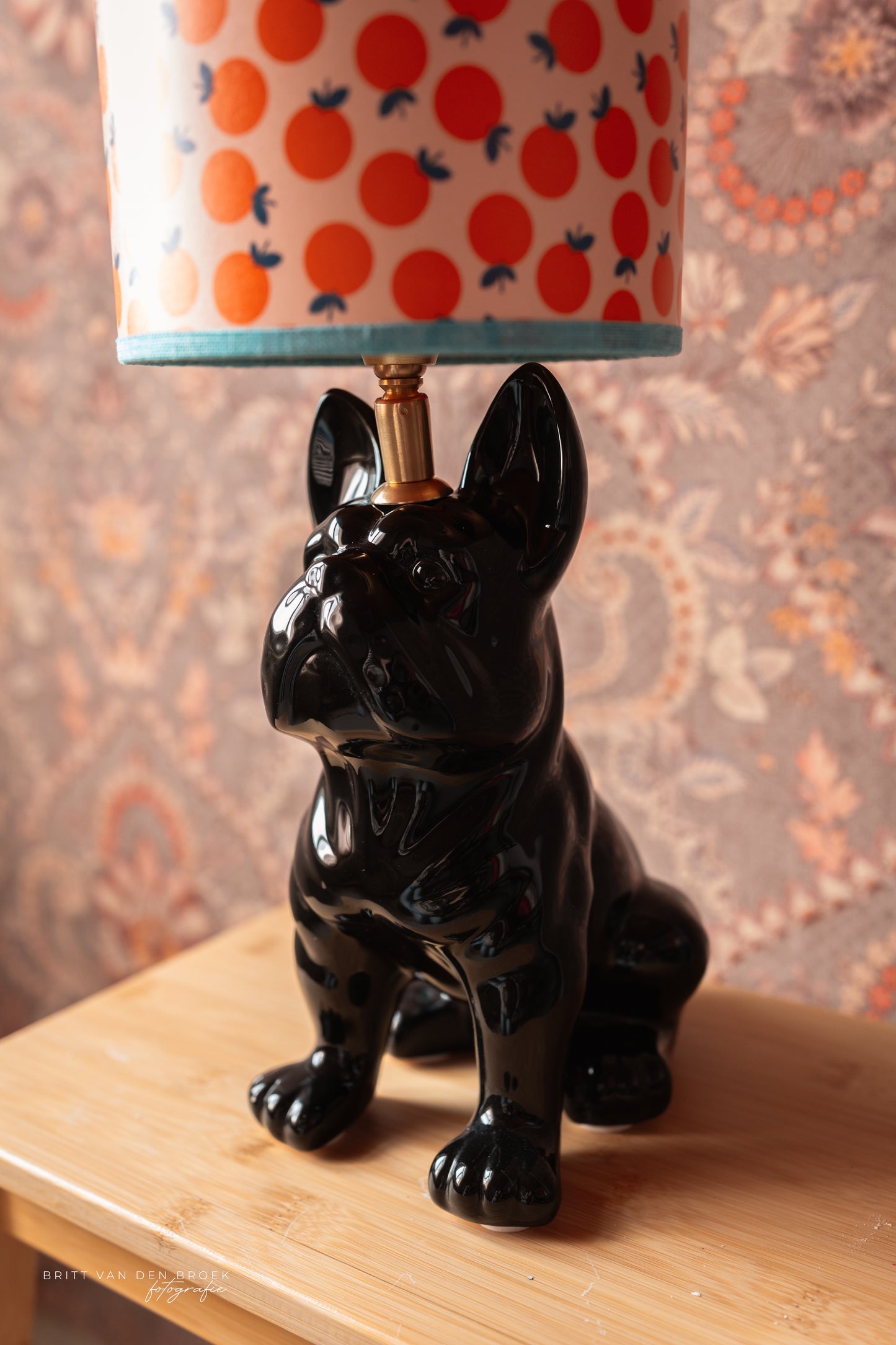 Lampenvoet hond zwart