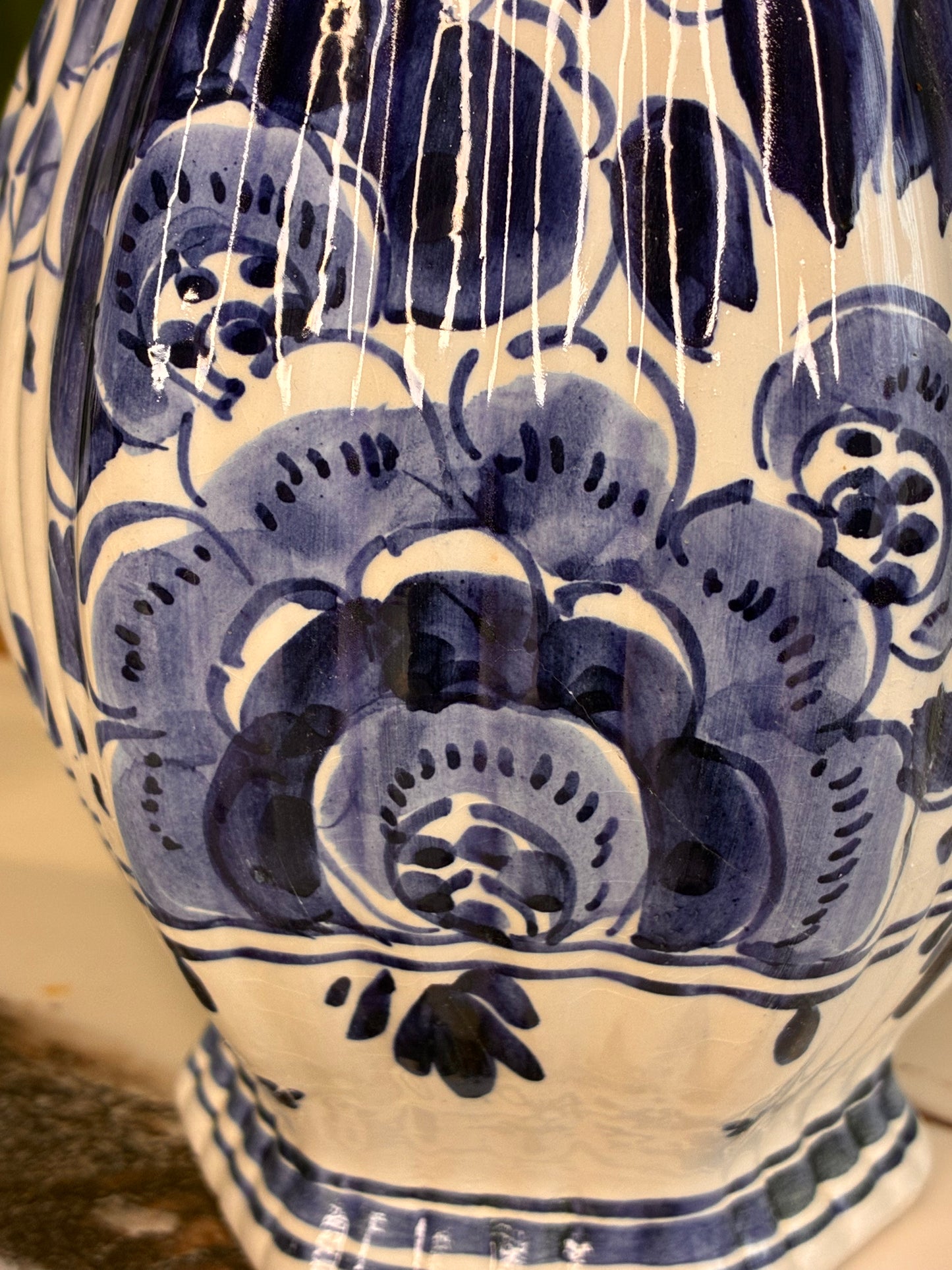 Delftsblauwe lampenvoet (rechts)