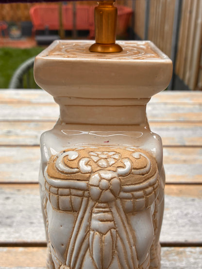Witte olifantenlampenvoet