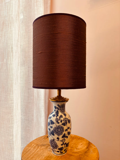 Blauw met witte lampenvoet