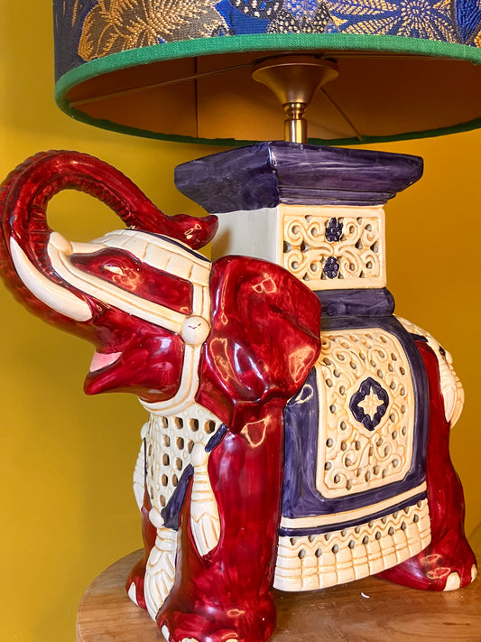 Lampenvoet olifant