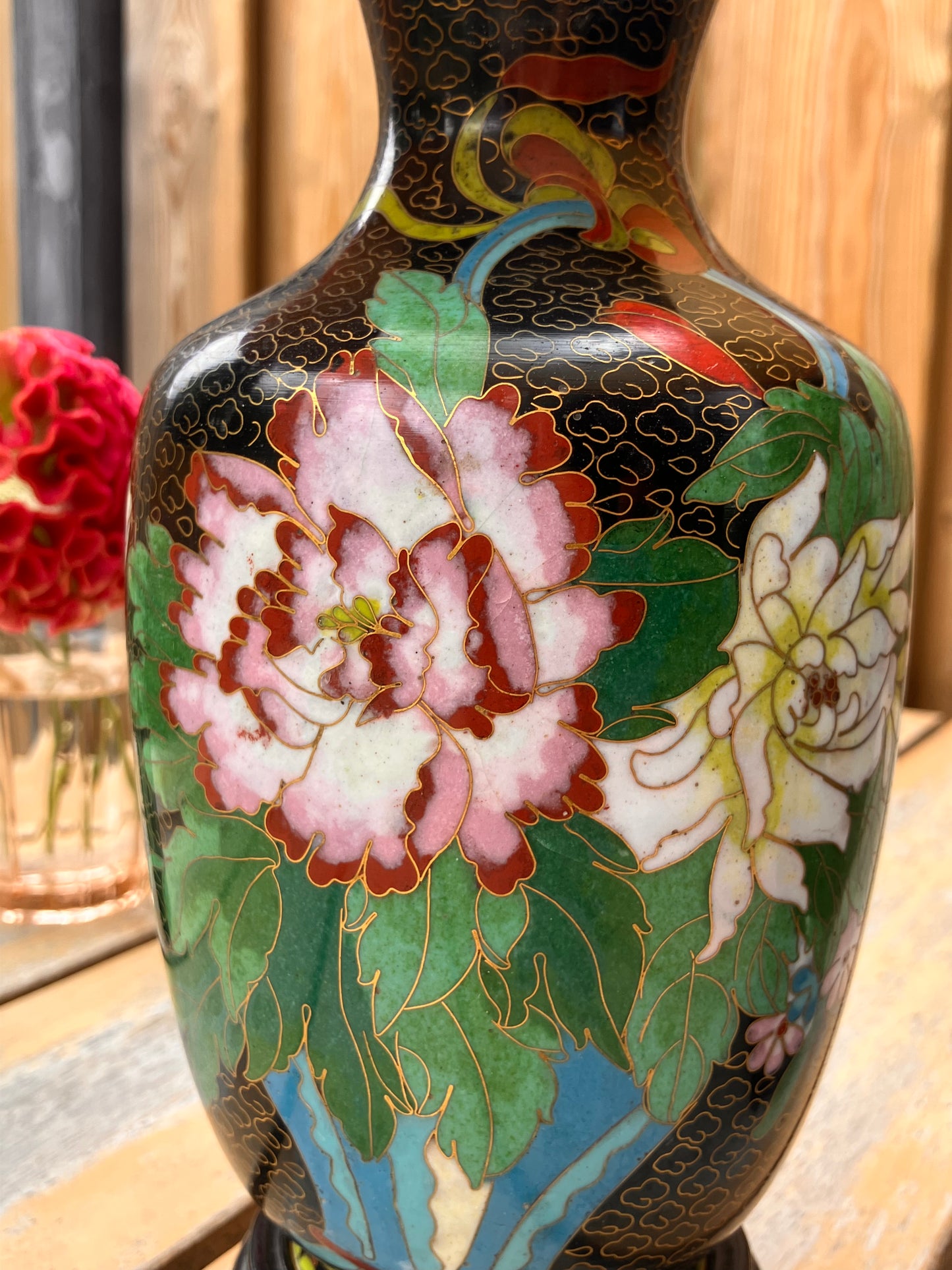 Lampenvoet cloissoné-vaas (rechts)