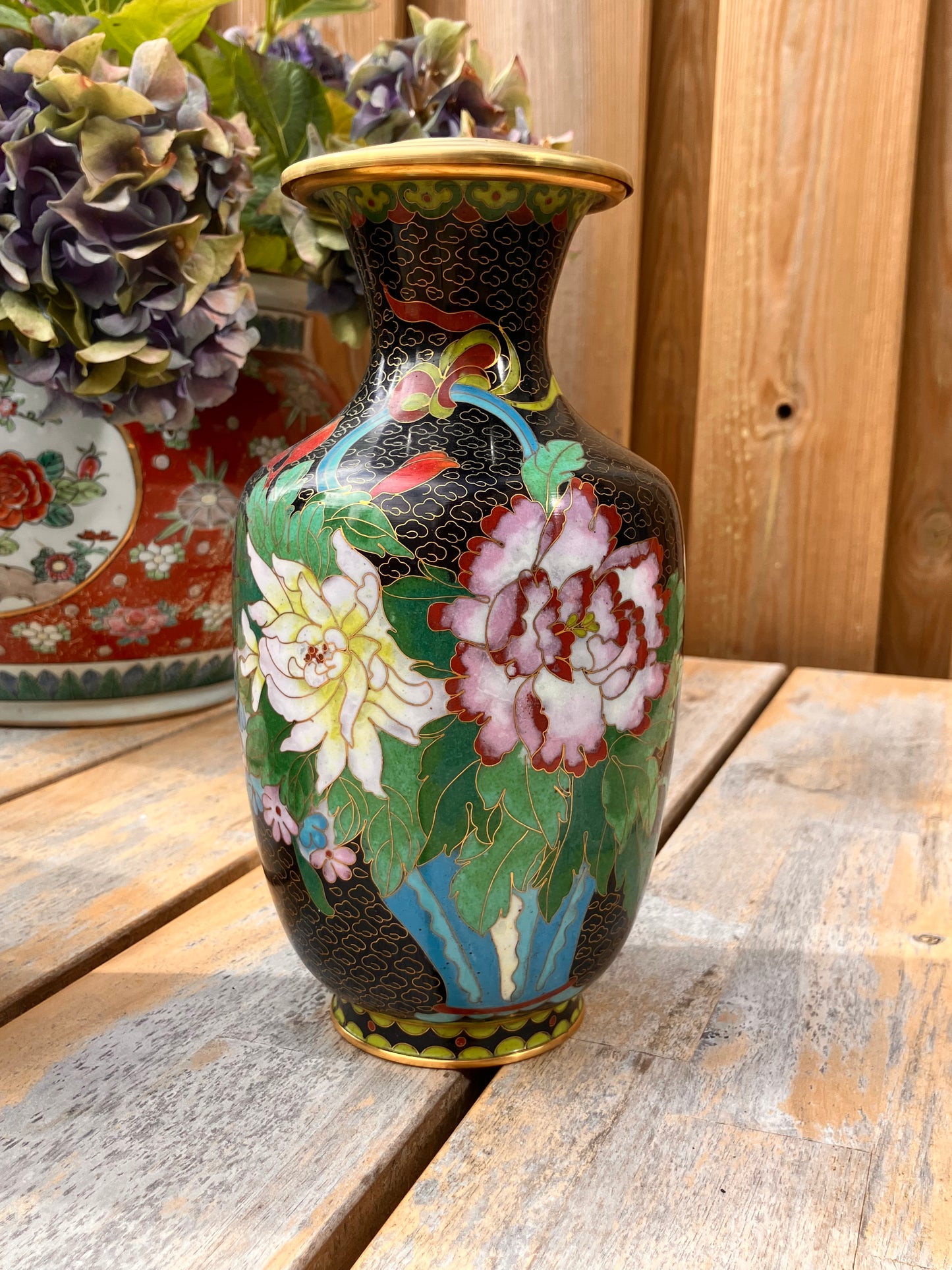 Lampenvoet cloissoné-vaas (rechts)