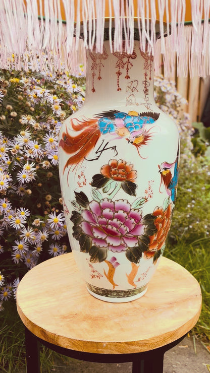 Grote lampenvoet met vogels en bloemen