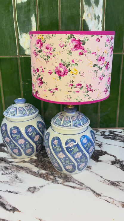 Gemberpotlampenvoet (links)